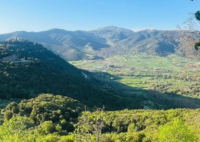 Panoraea Mountain Chalet *